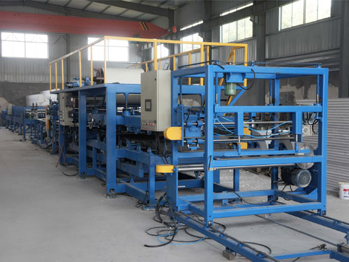 安徽多功能彩钢夹芯复合板机