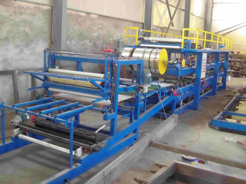 彩钢夹芯复合板生产线