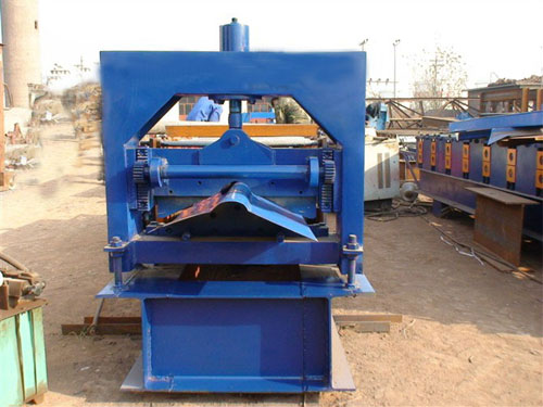 450屋脊瓦成型机